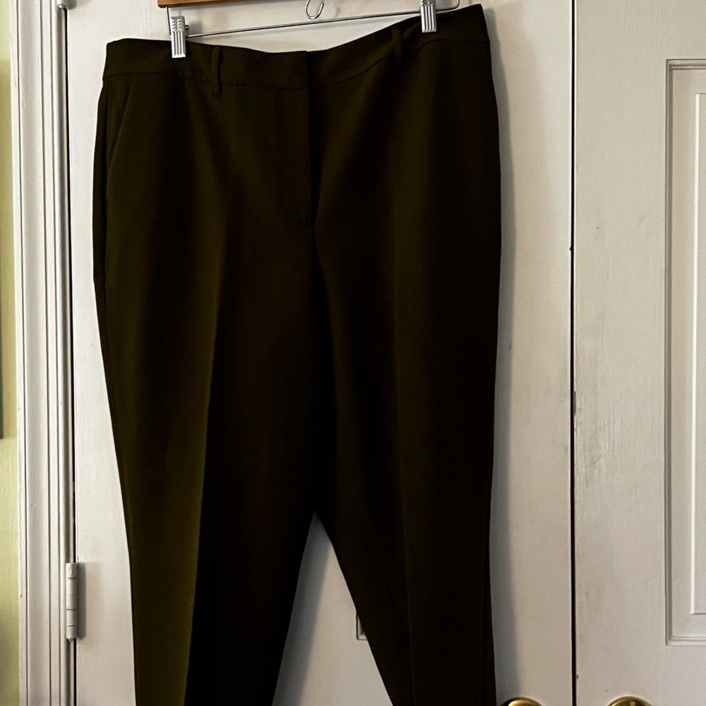 Biden trousers, olive green great condition
